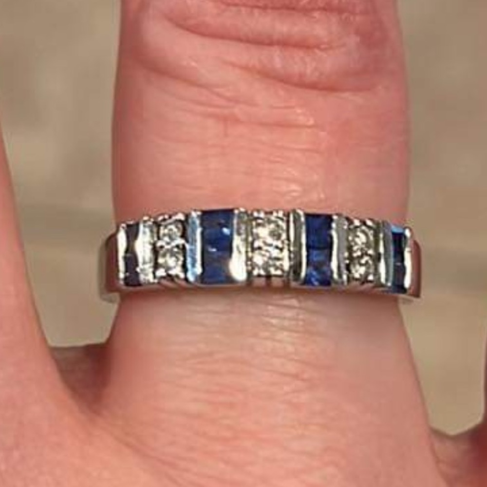 Diamond and sapphire white gold ring